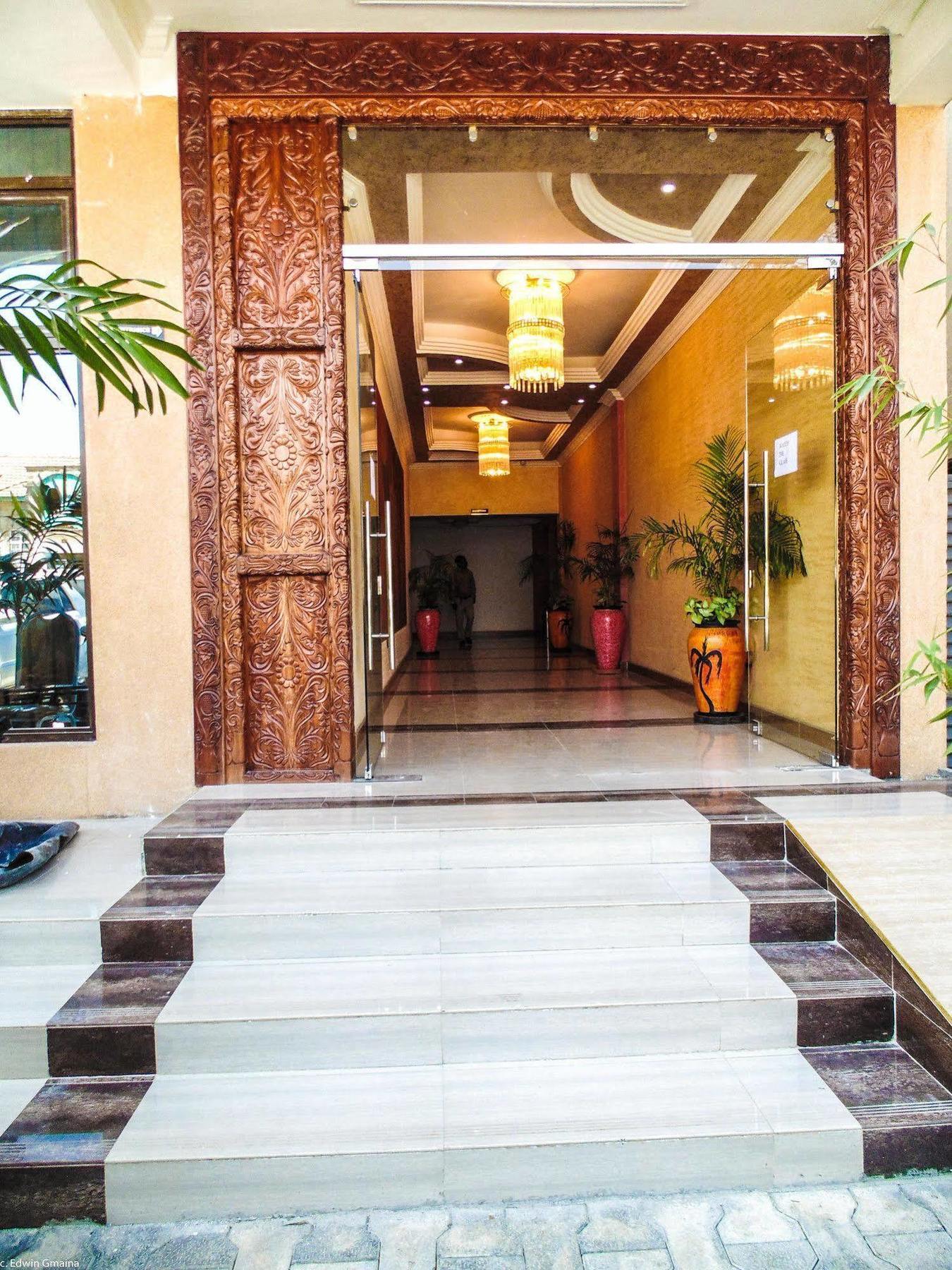 Eagle Palace Hotel ناكورو المظهر الخارجي الصورة