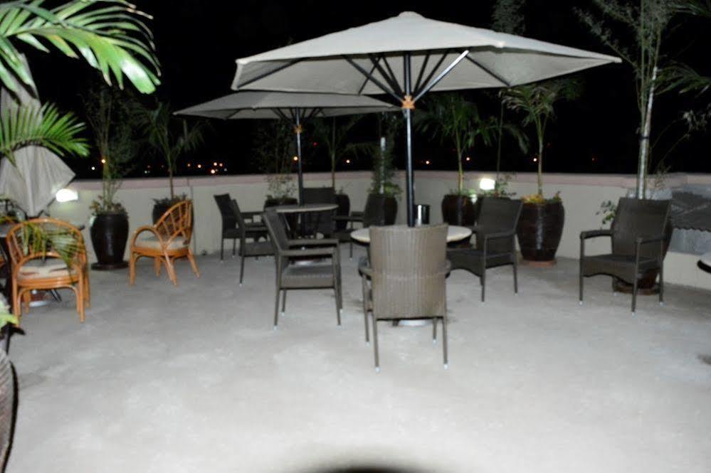 Eagle Palace Hotel ناكورو المظهر الخارجي الصورة